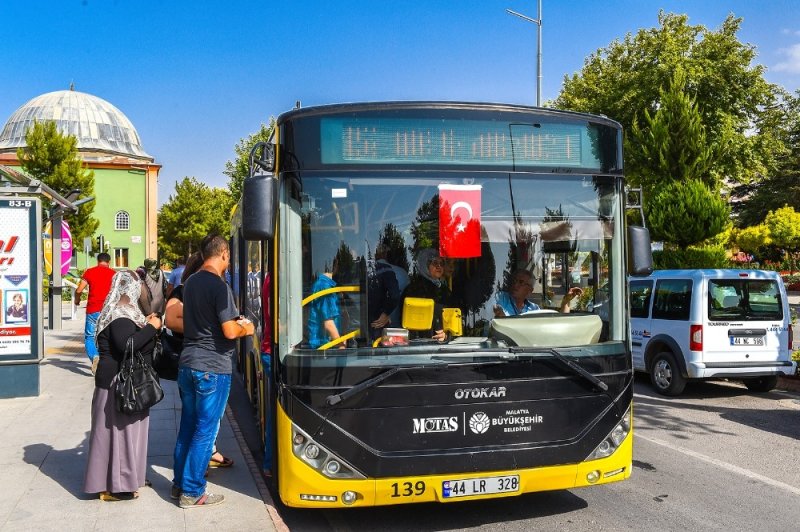 Mismispark Fuar Alanina Otobus Seferleri Duzenlenmeye Basladi