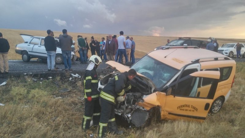Aksaray’da trafik kazası: 1 ölü, 2 yaralı