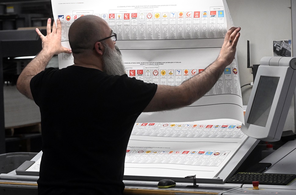 aa-20230509-31084128-31084126-14-mayis-secimlerinin-oy-pusulalarinin-basimi-tamamlandi.jpg
