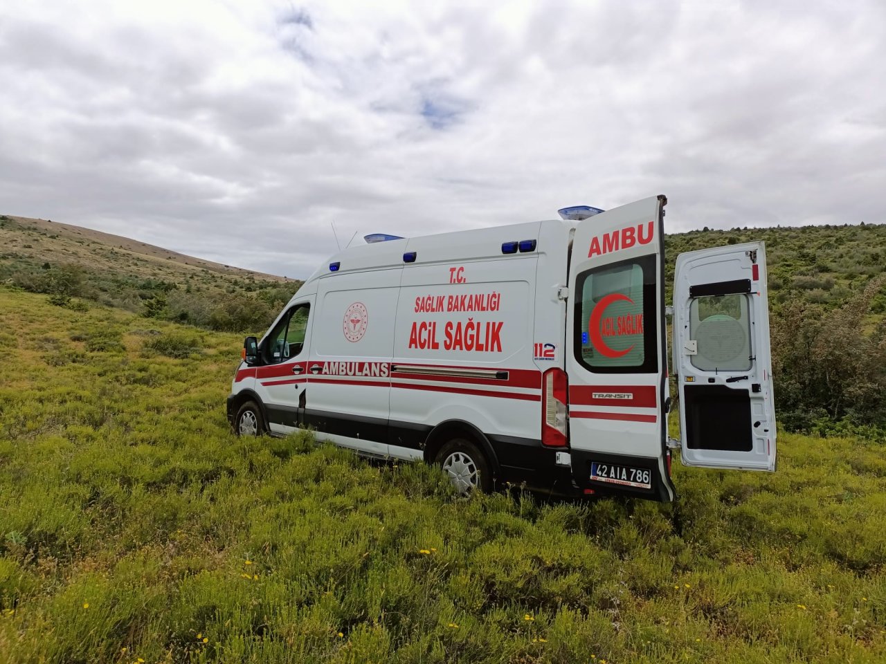 aa-20230709-31633378-31633377-konyada-dagda-fenalasan-kisi-ambulans-helikopterle-hastaneye-kaldirildi.jpg