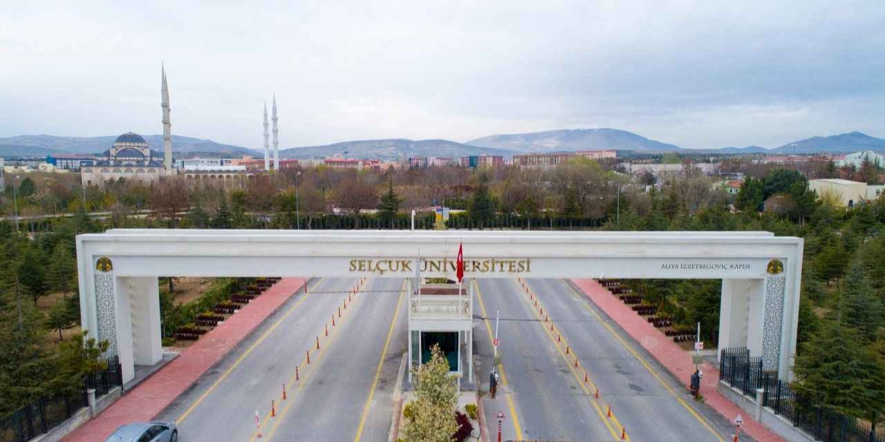 selcuk-2.jpg