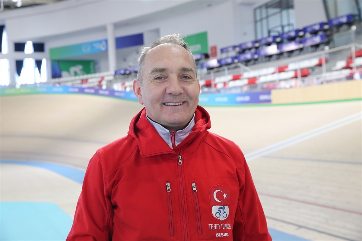 los-angeles-2028-olimpiyat-oyunlari-039-nda-turkiye-039-yi-pist-bisikletinde-temsil-etmeyi-hedefleyen-402785.jpg