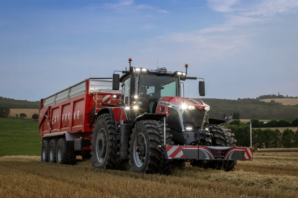 traktor-1.webp