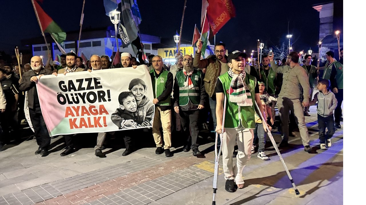 aa-20250419-37683470-37683467-konyada-gazzeye-destek-yuruyusu-yapildi.jpg