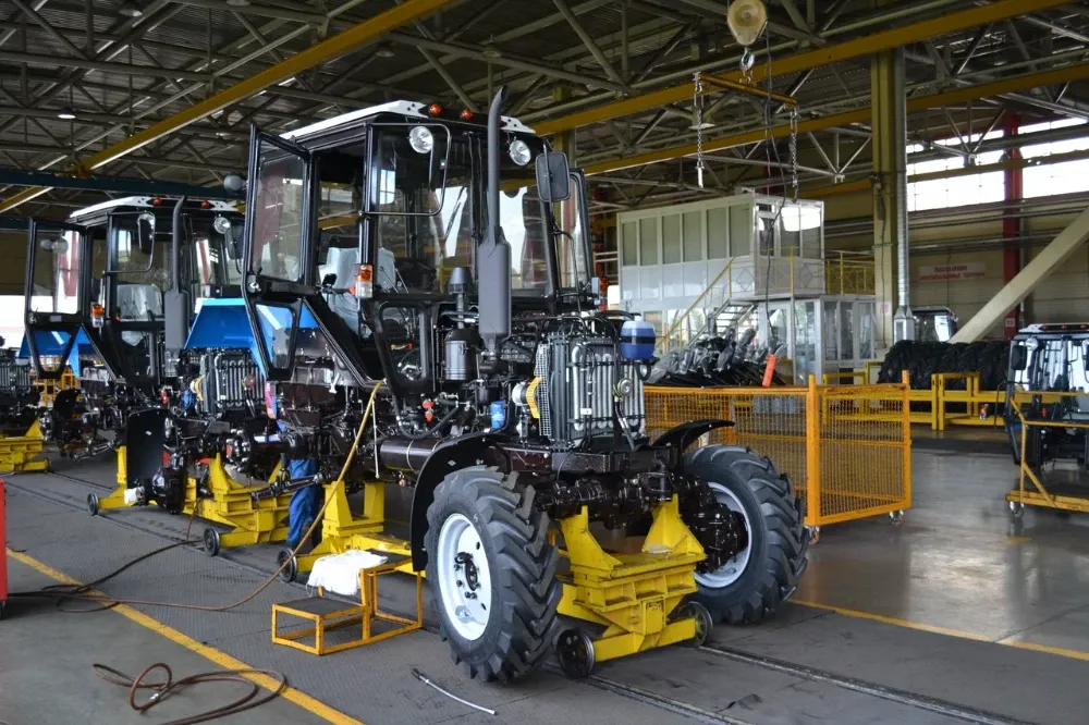traktor-1-1.webp