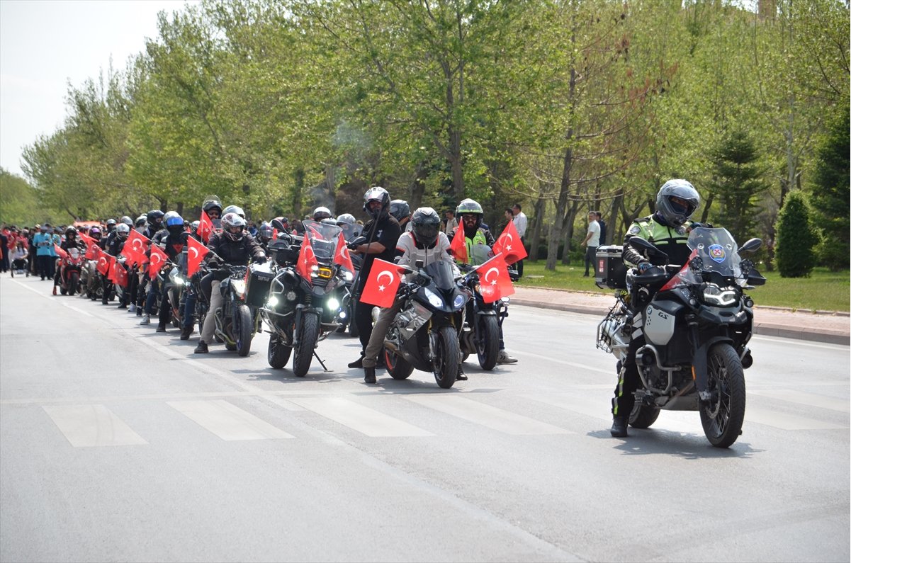 aa-20250519-38008101-38008095-konyada-19-mayis-ataturku-anma-genclik-ve-spor-bayrami-kutlaniyor-1.jpg