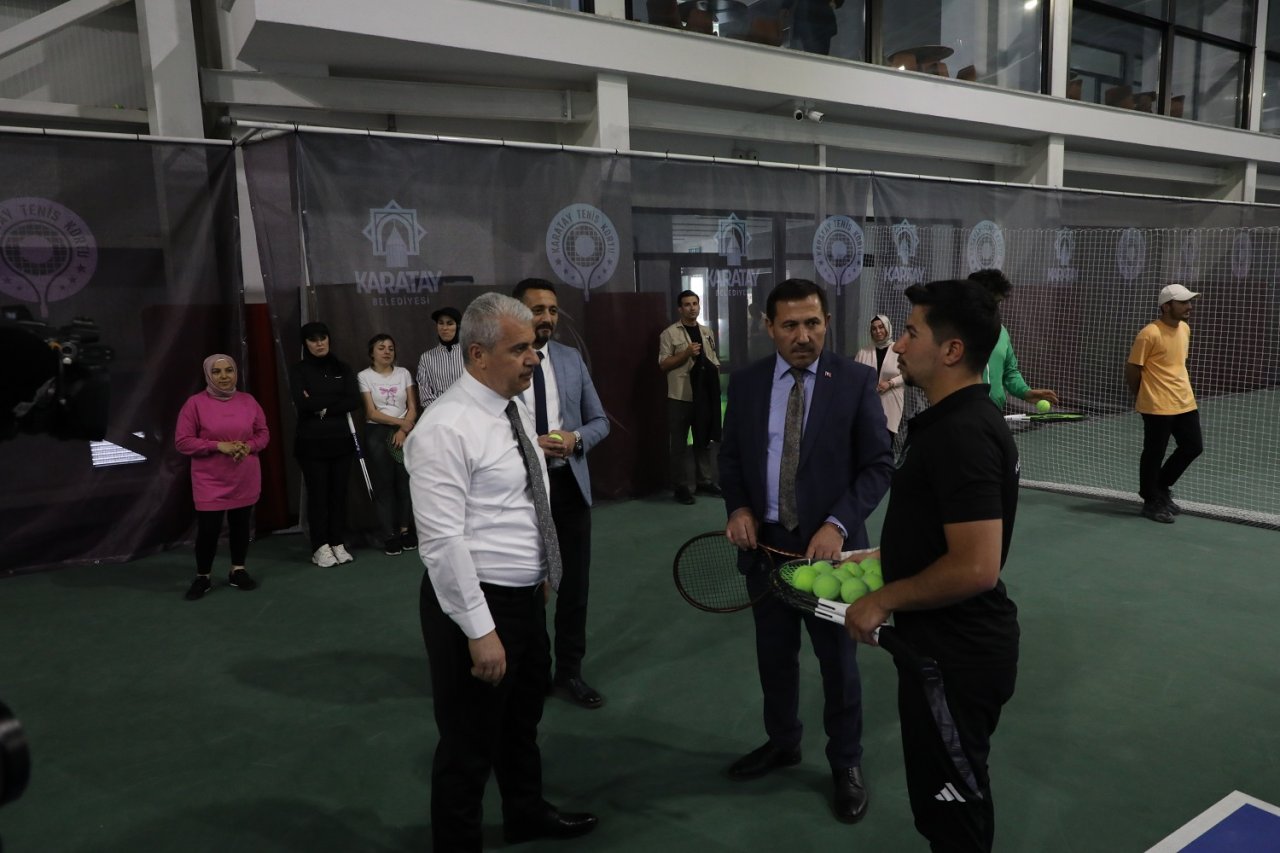 tenis-kortu-ziyaret-4.jpg
