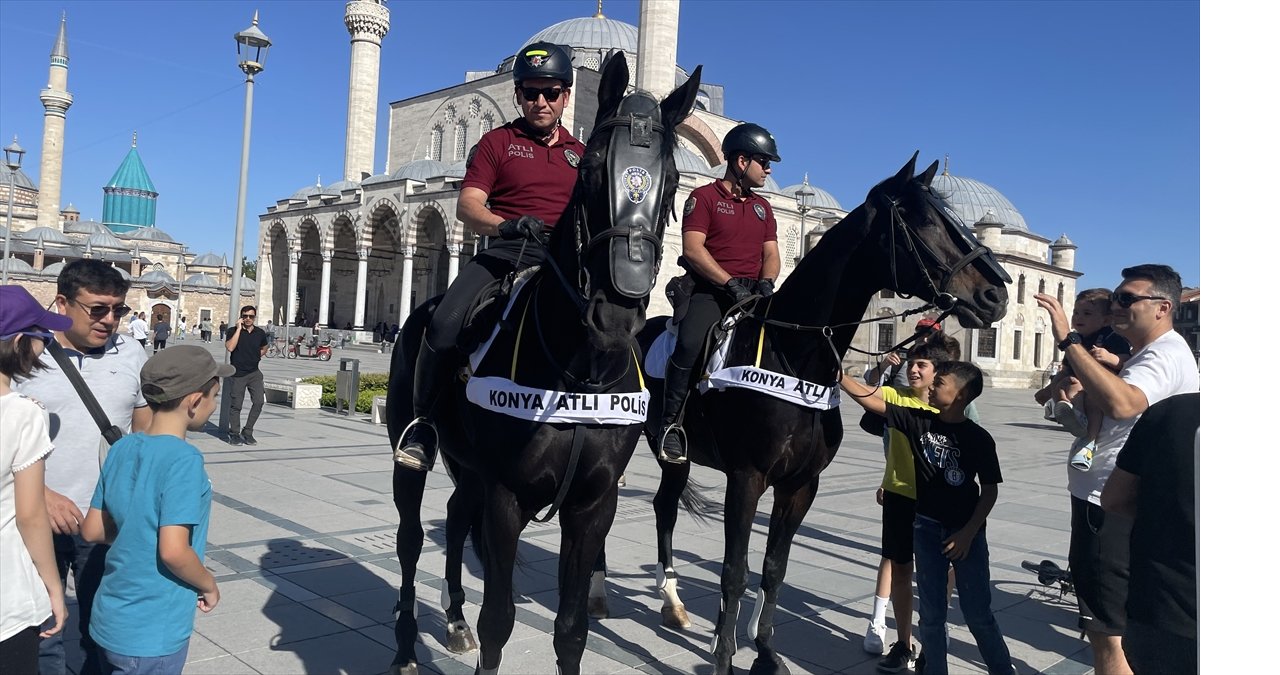 aa-20250630-38431054-38431053-konyada-atli-polis-birligi-goreve-basladi.jpg
