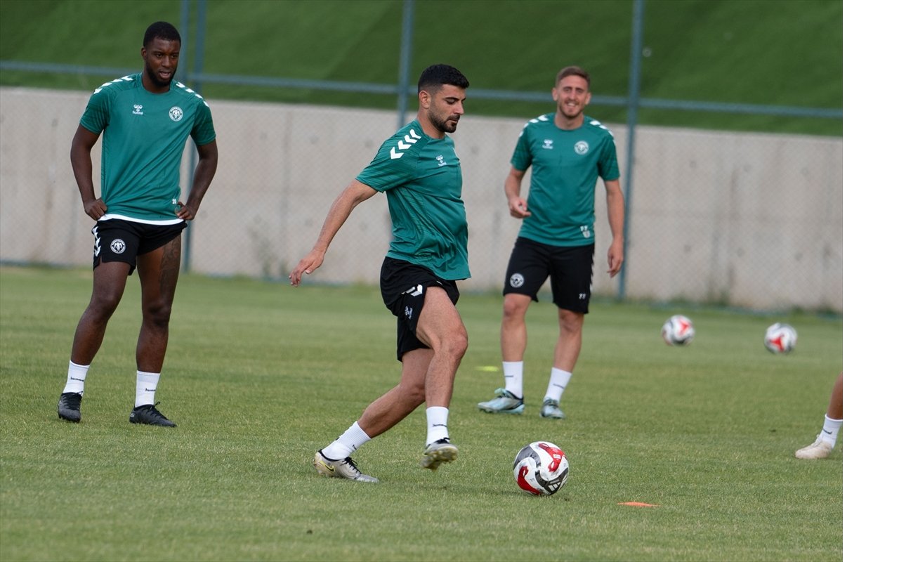 aa-20250717-38584274-38584271-adil-demirbag-milli-formayi-giymekte-kararli.jpg