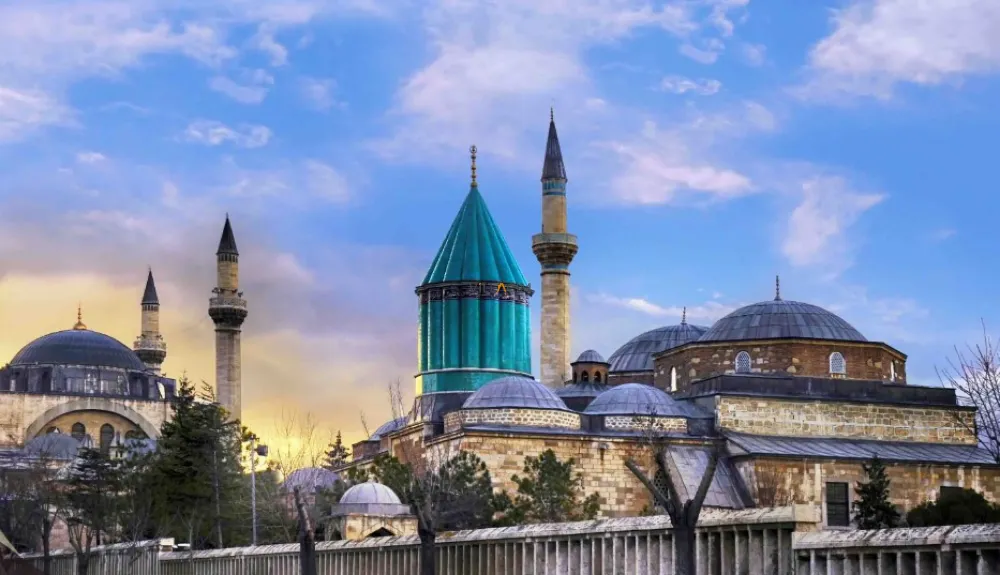 755-mevlana-muzesi-gezilecek-yerler.webp