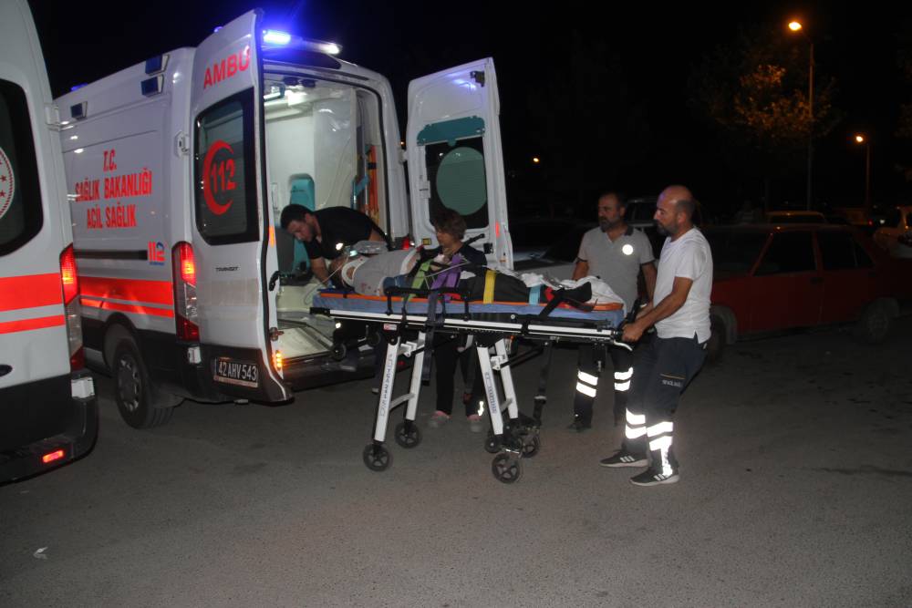 aa-20250831-38977452-38977451-konyada-iki-otomobilin-kavsakta-carpistigi-kazada-4-kisi-yaralandi.jpg