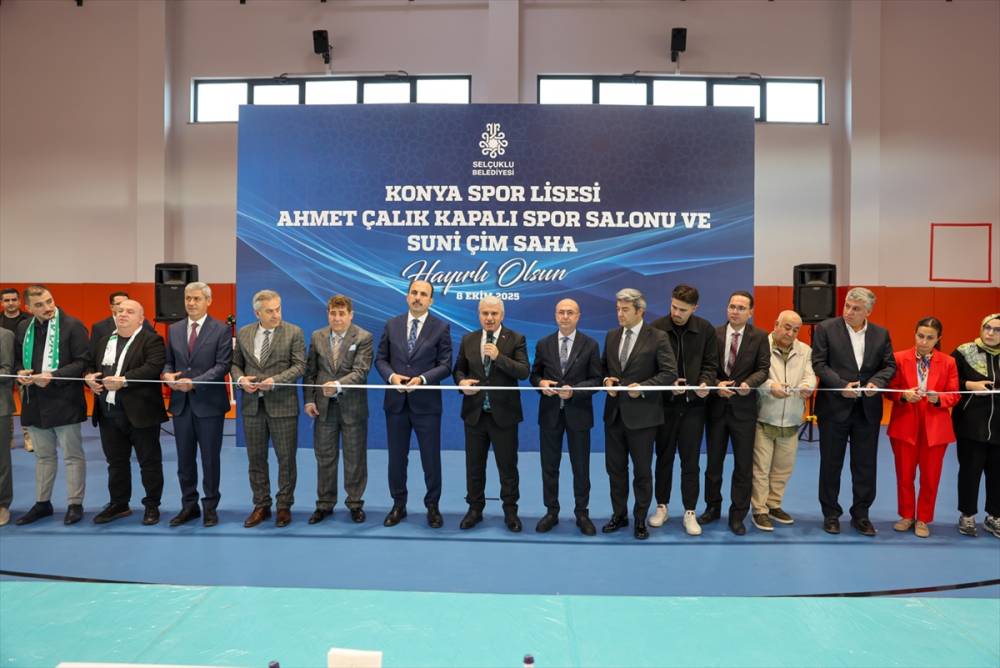aa-20251008-39351383-39351382-trafik-kazasinda-hayatini-kaybeden-ahmet-calikin-adinin-verildigi-spor-tesisi-acildi-001.jpg
