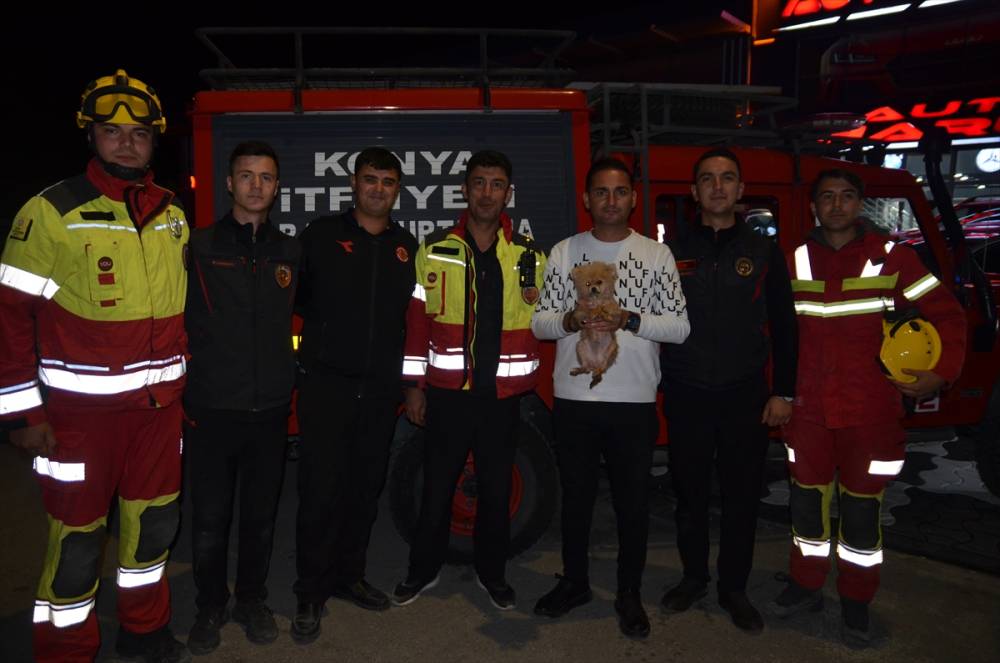 aa-20251013-39405656-39405655-konyada-kanalizasyon-borusuna-sikisan-kopek-yavrusu-itfaiyenin-6-saatlik-calismasiyla-kurtarildi-001.jpg