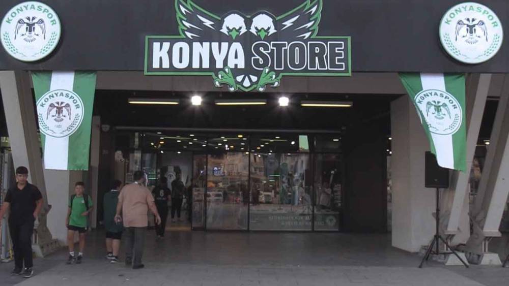 konyaspor-yonetimi-taraftari-dinliyor-store-fiyatlari-gozden-gecirilecek-1759659036.jpg