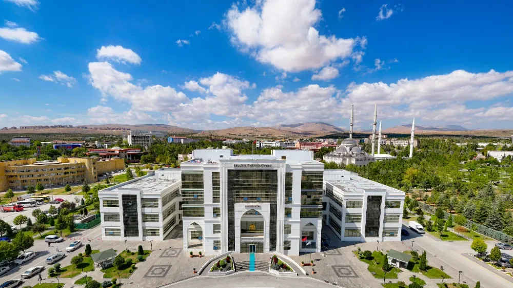 konyaya-dev-saglik-yatirimi-selcuk-universitesine-800-yatakli-yeni-hastane-1.webp