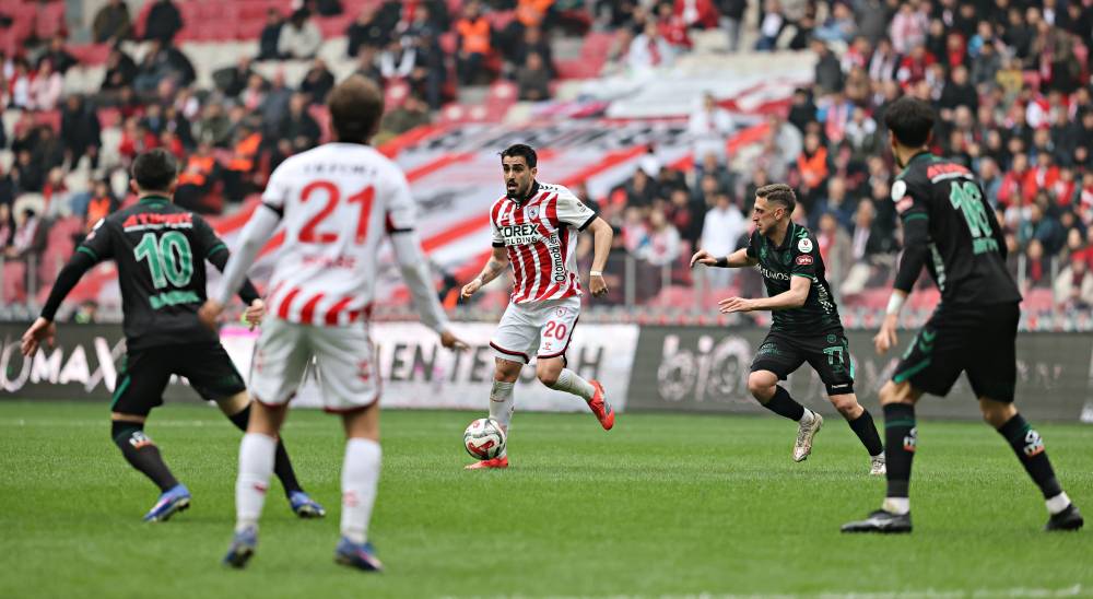aa-20260405-41021944-41021925-samsunspor-tumosan-konyaspor.jpg