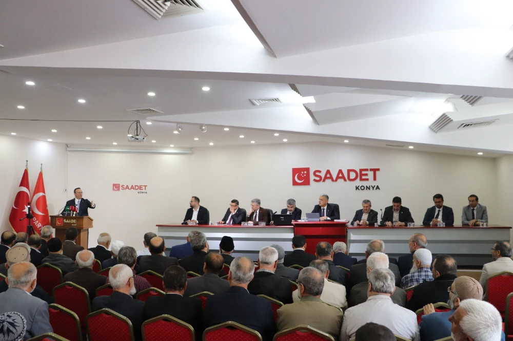saadet-3.webp