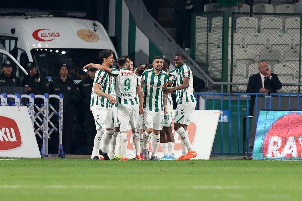 aa-20260427-41227193-41227191-tumosan-konyaspor-trabzonspor.jpg