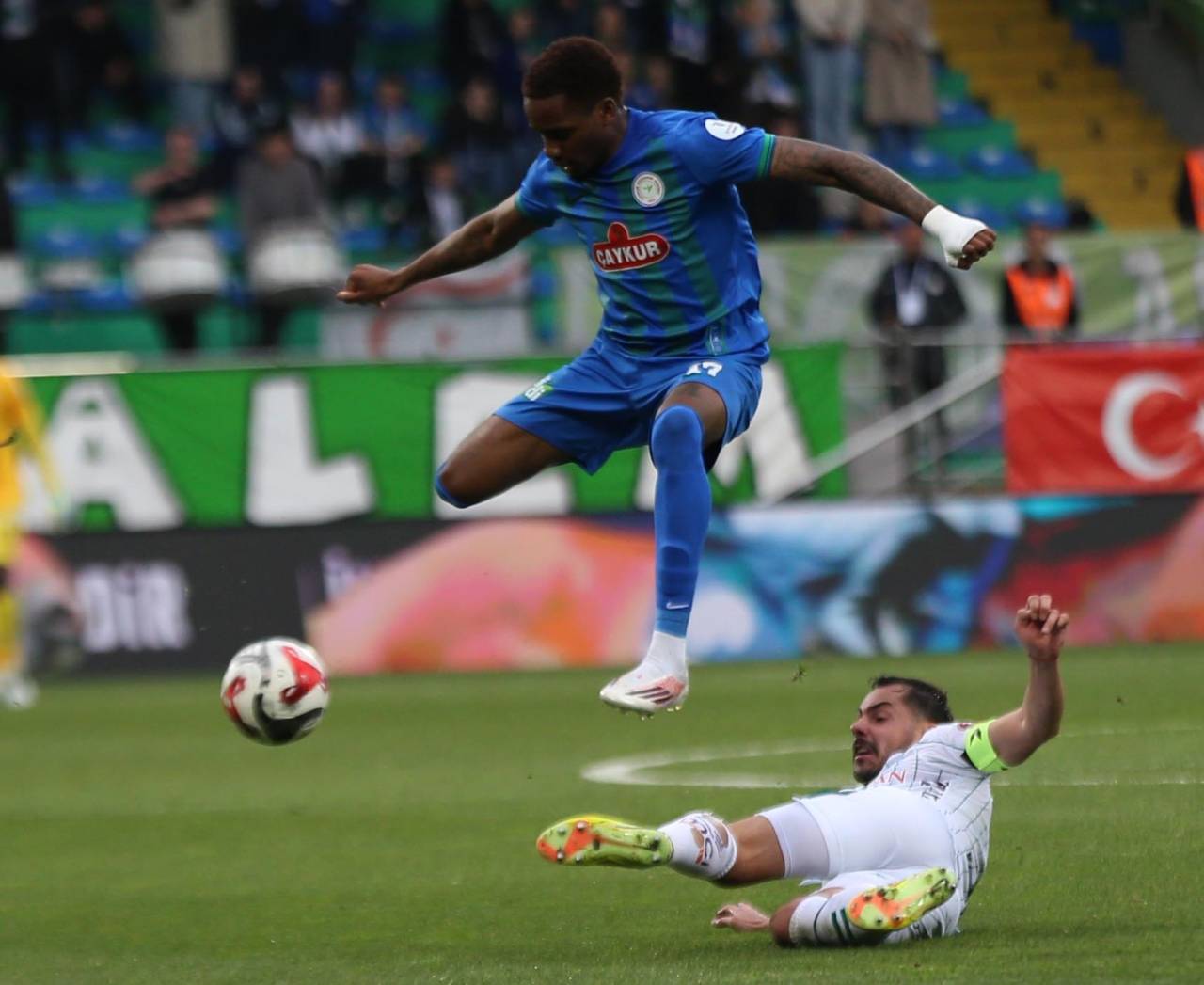 aa-20260501-41263694-41263691-caykur-rizespor-tumosan-konyaspor.jpg