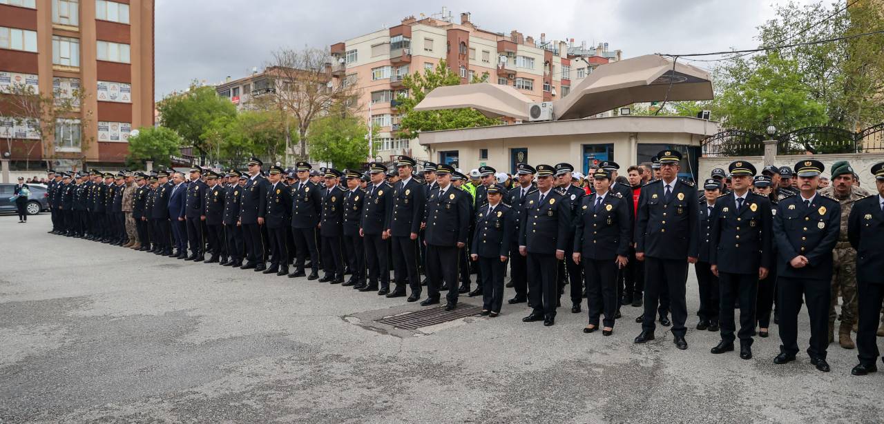 aa-20260504-41283432-41283430-ankara-emniyet-muduru-olarak-atanan-maksut-yuksek-konyadan-torenle-ugurlandi.jpg