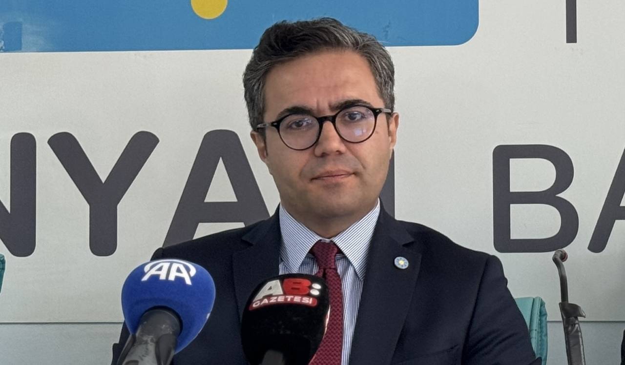 aa-20260516-41402748-41402747-iyi-parti-genel-baskan-yardimcisi-yilmaz-konyada-partililerle-bir-araya-geldi.jpg