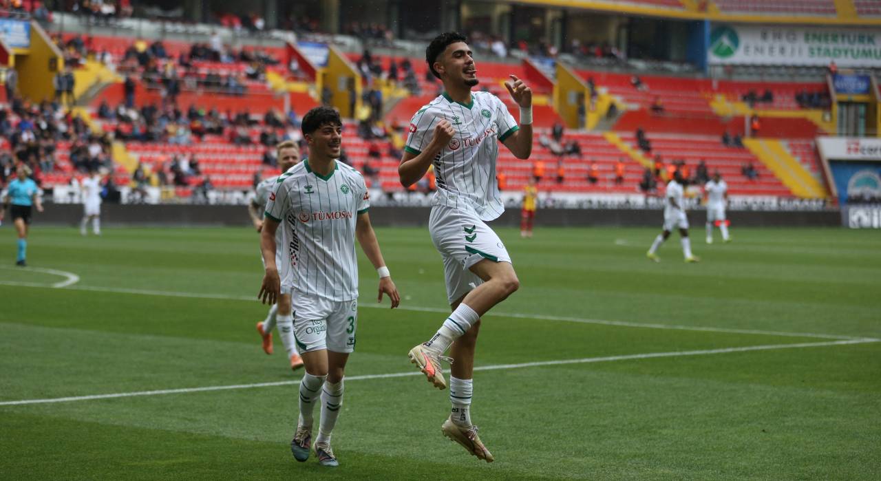 aa-20260517-41411833-41411827-zecorner-kayserispor-tumosan-konyaspor.jpg