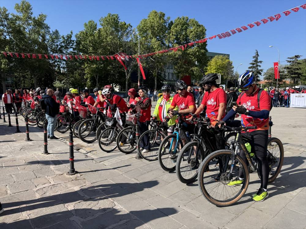 aa-20260519-41428165-41428164-konyada-19-mayis-ataturku-anma-genclik-ve-spor-bayrami-kutlaniyor.jpg