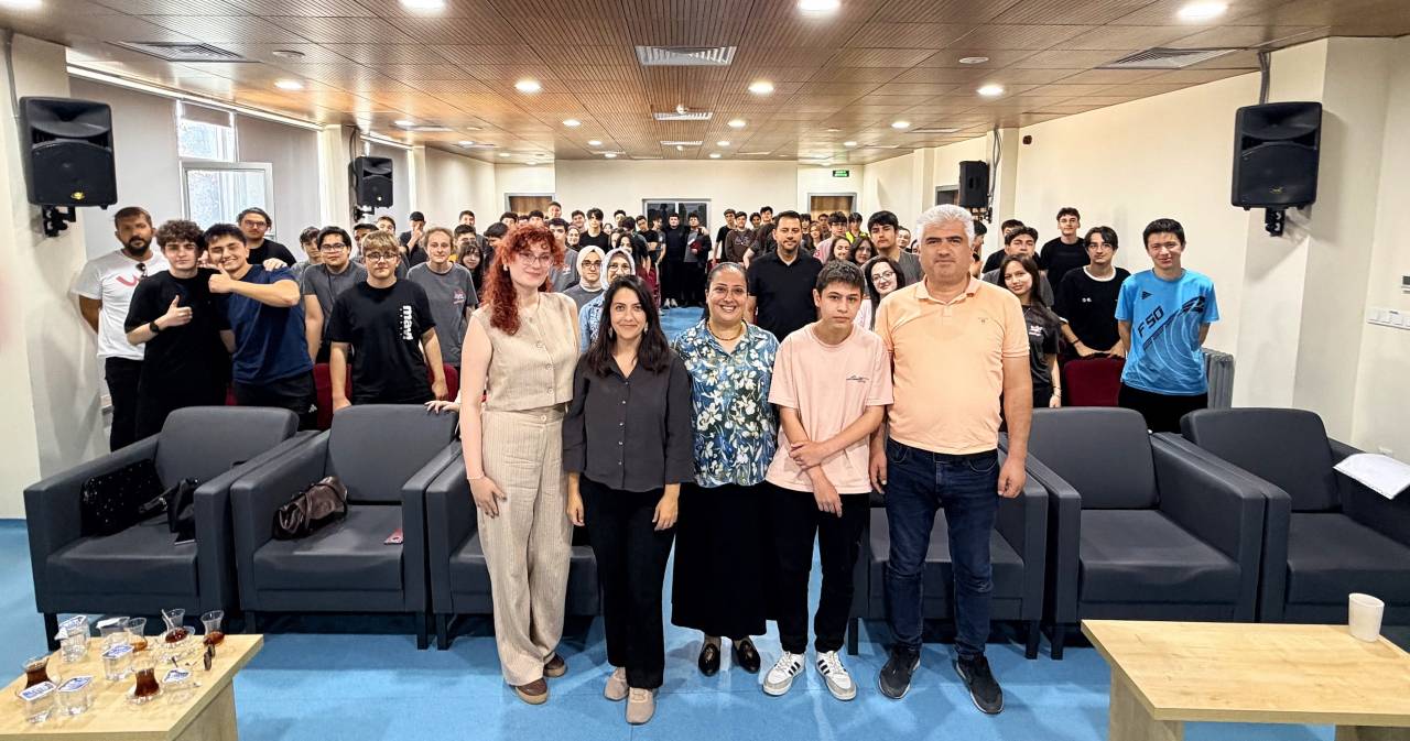 dolapoglu-anadolu-lisesi.jpg