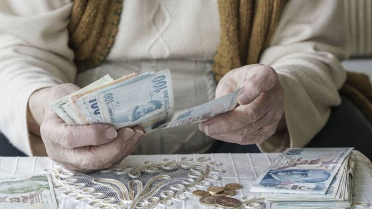 3500-3800-4000-4500-ve-5000-tl-maas-alan-emekliler-ne-kadar-maas-alacak-emekli-ayligi-ne-kadar-oldu-2023-emekli-maaslarina-zam-ne-kadar-geldi-qsjy.jpg