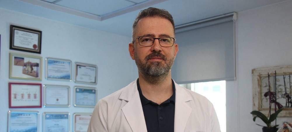 dermatoloji-uzmani-dr-emre-zekey-1jpg.jpg