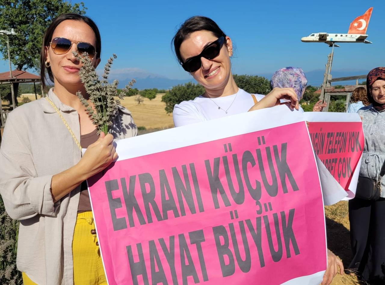 aa-20260824-42293929-42293927-beysehirli-kadinlardan-etkinlikte-anlamli-mesajlar.jpg