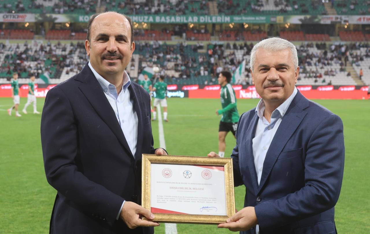 aa-20260830-42340504-42340501-konya-buyuksehir-belediye-stadyumuna-erisilebilirlik-belgesi-verildi.jpg