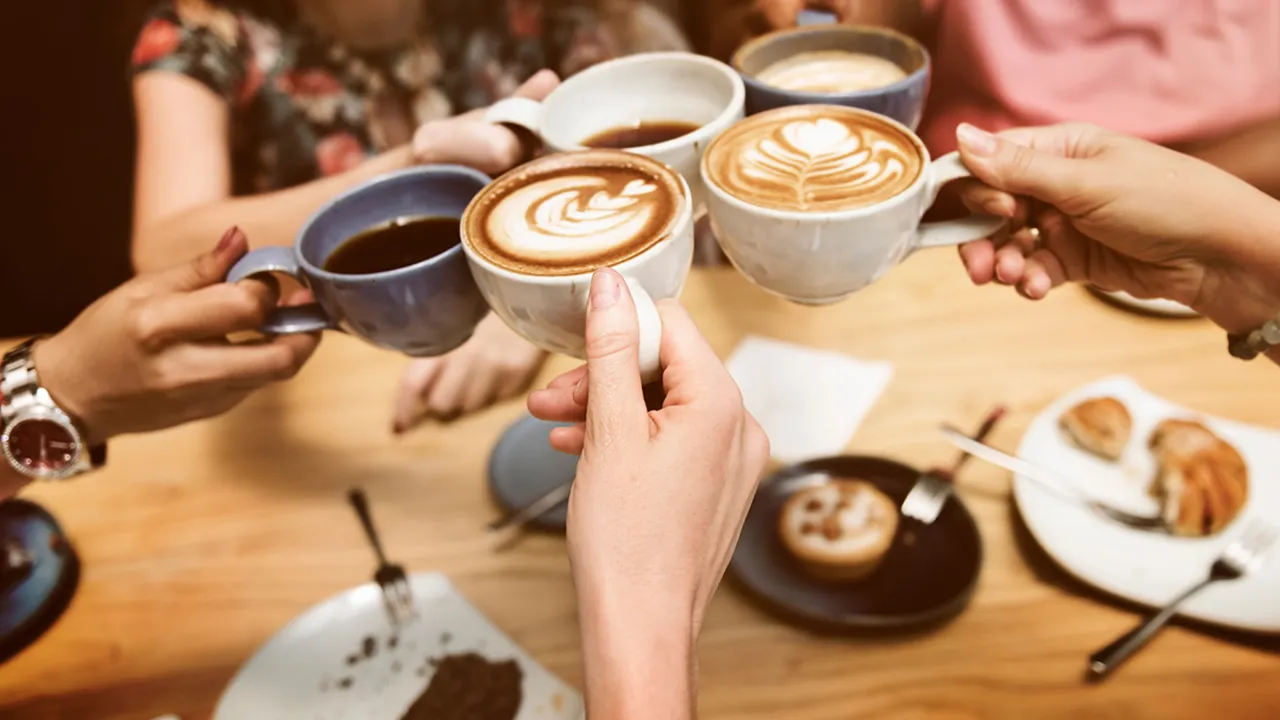 how-to-make-coffee-group-cheers.webp