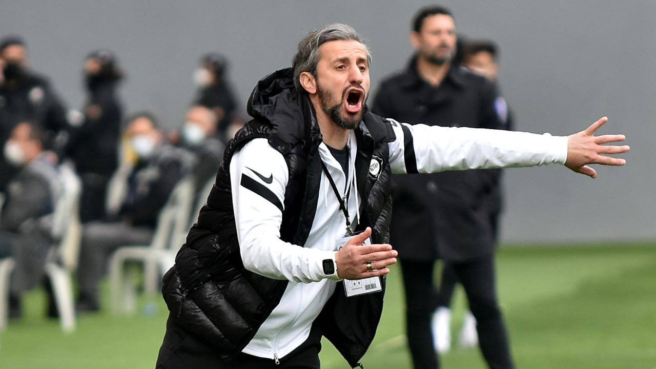 serkan-ozbalta-depophotos-1779789.jpg
