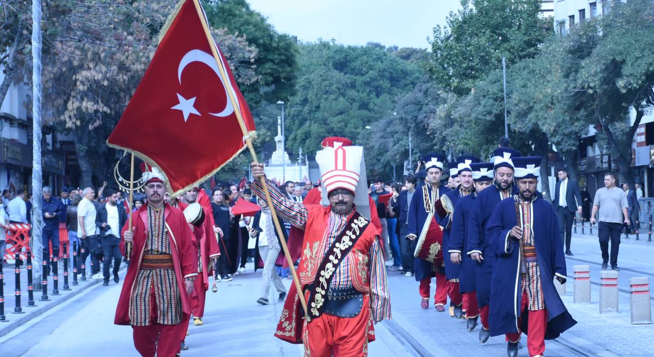aa-20260918-42502701-42502696-konyada-19-eylul-gaziler-gunu-kutlandi.jpg