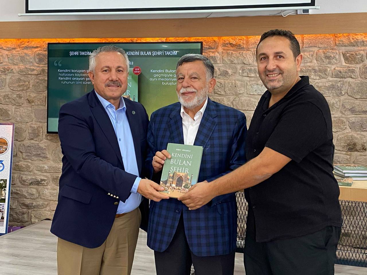 kitap-takdim-133.jpg