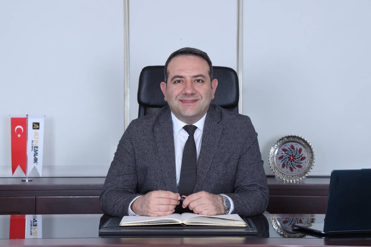 mustafahakanozelmacikli.jpeg