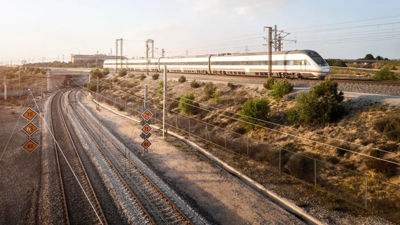 kayseri-hizli-tren-2.webp