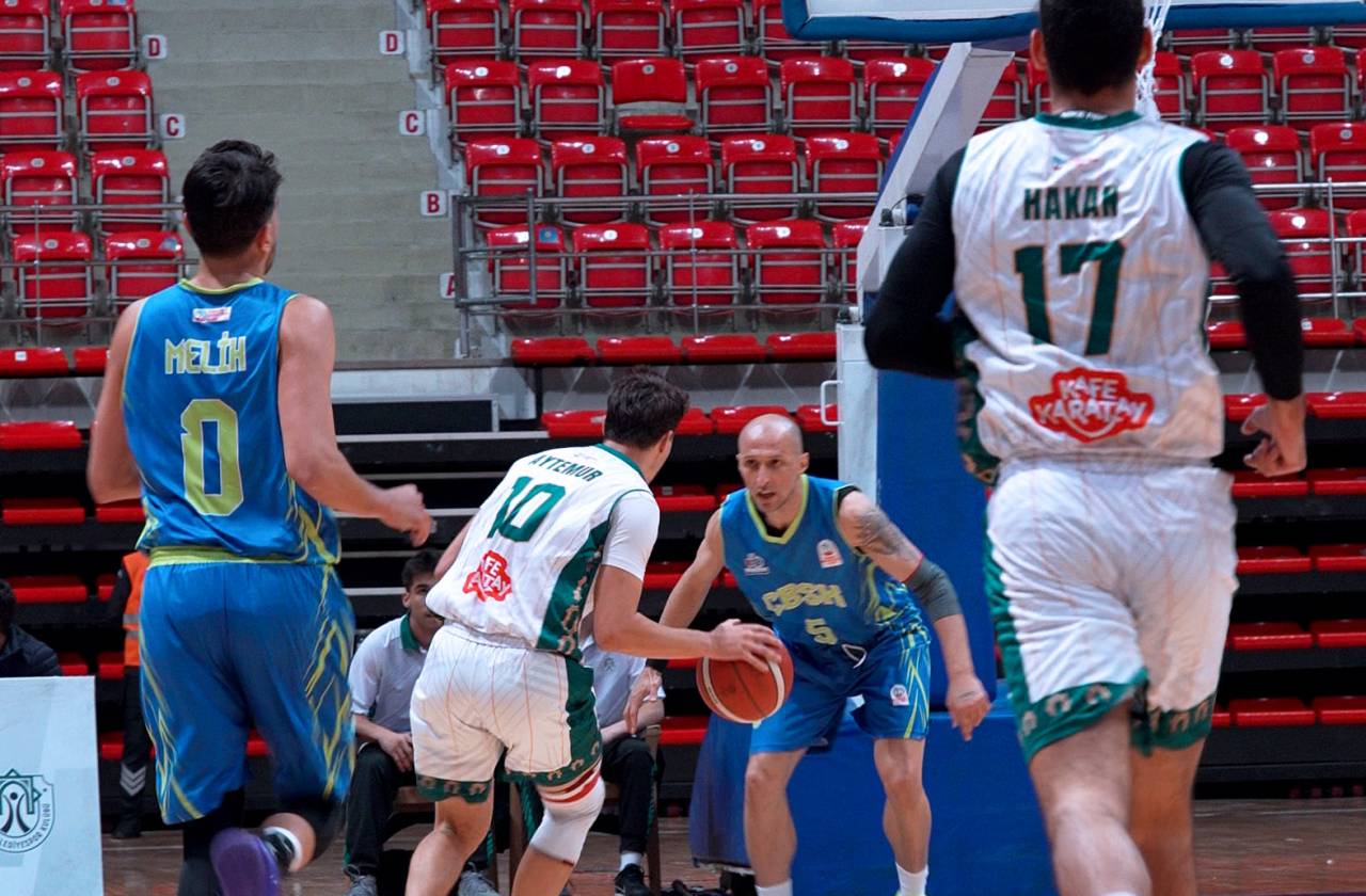 karatay-belediyespor-potada-yoluna-kayipsiz-devam-ediyor-4.jpg