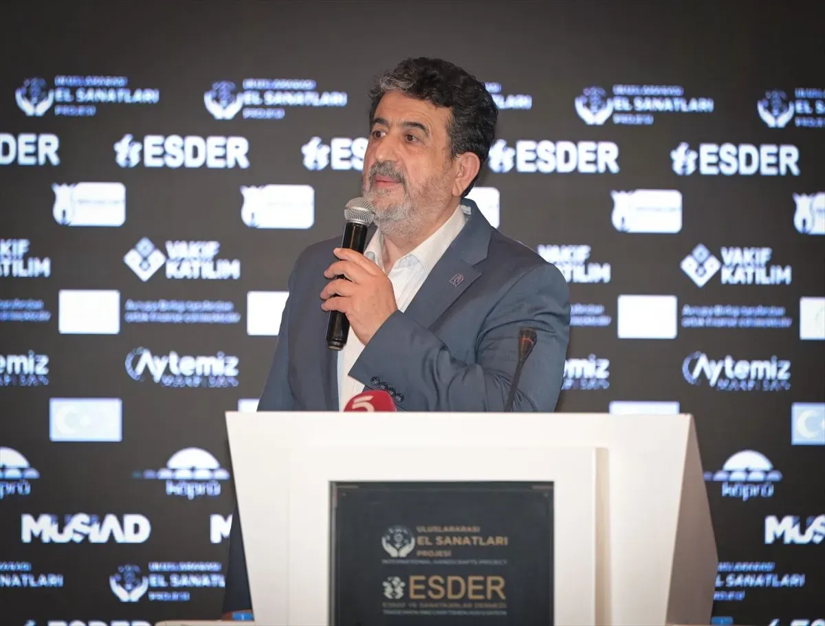 esder-2-001.webp