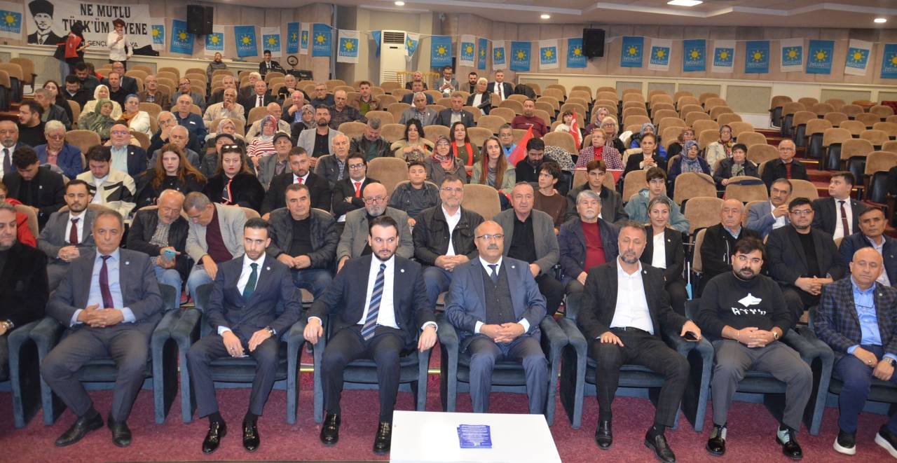 iyi-parti-1.jpg