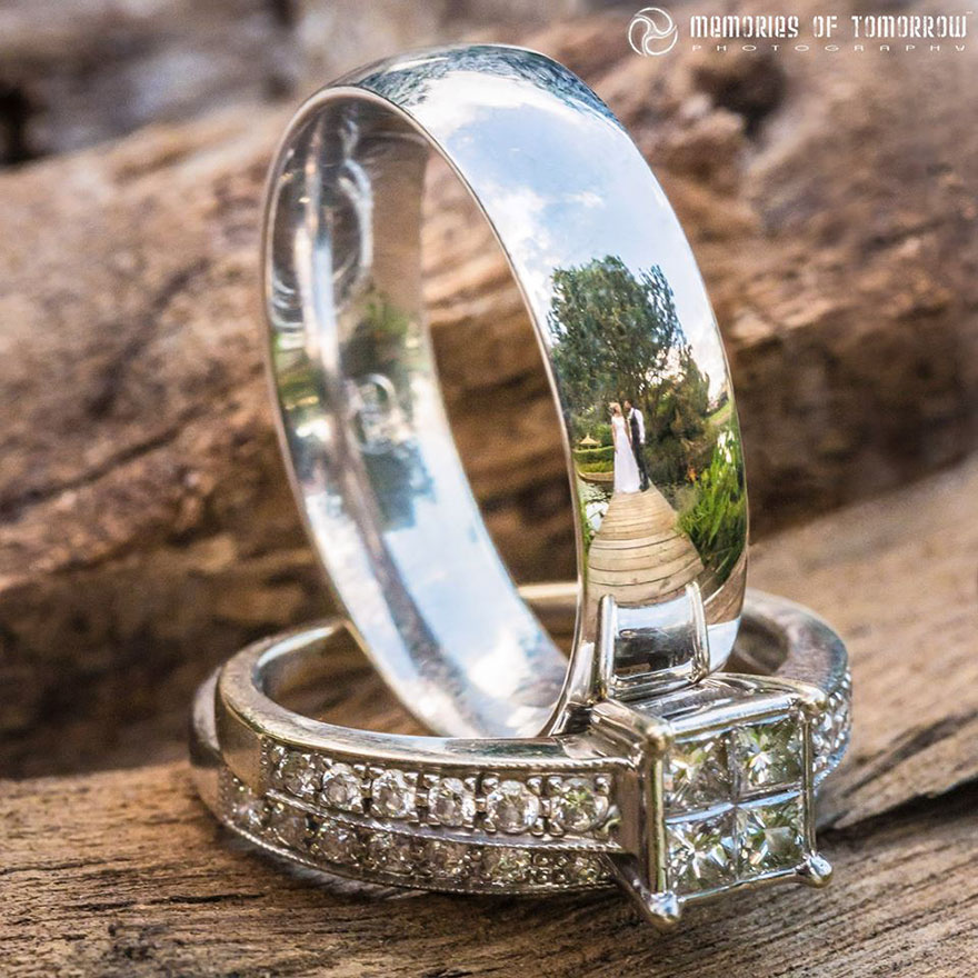 Açıklama: ring-reflection-wedding-photography-ringscapes-peter-adams-30
