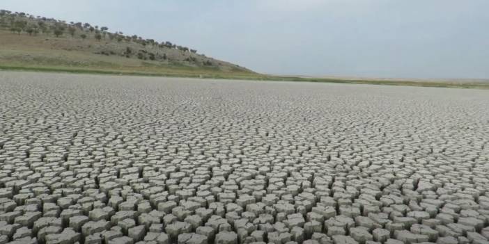 Konya Akören May Barajı Kurudu